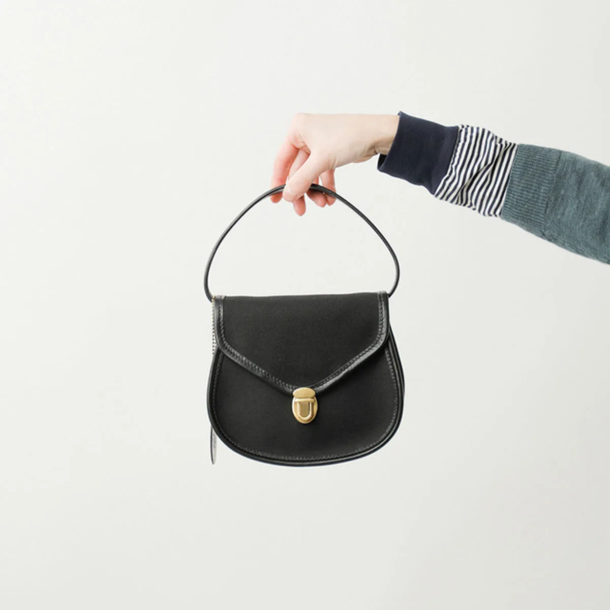 Brady : Banwell : Black