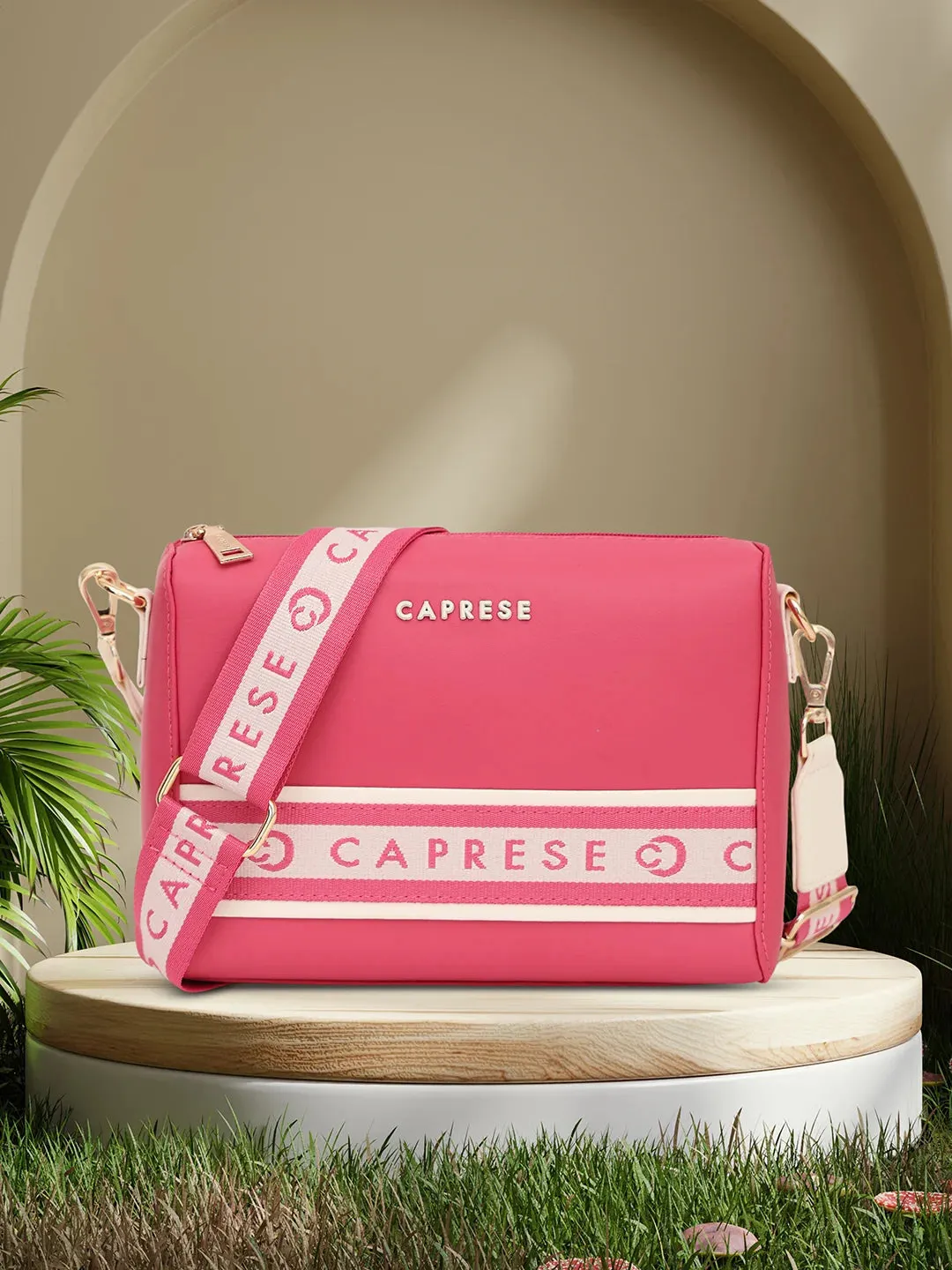Caprese Trinity Sling Medium Solid Women'S Handbag Fuchsia