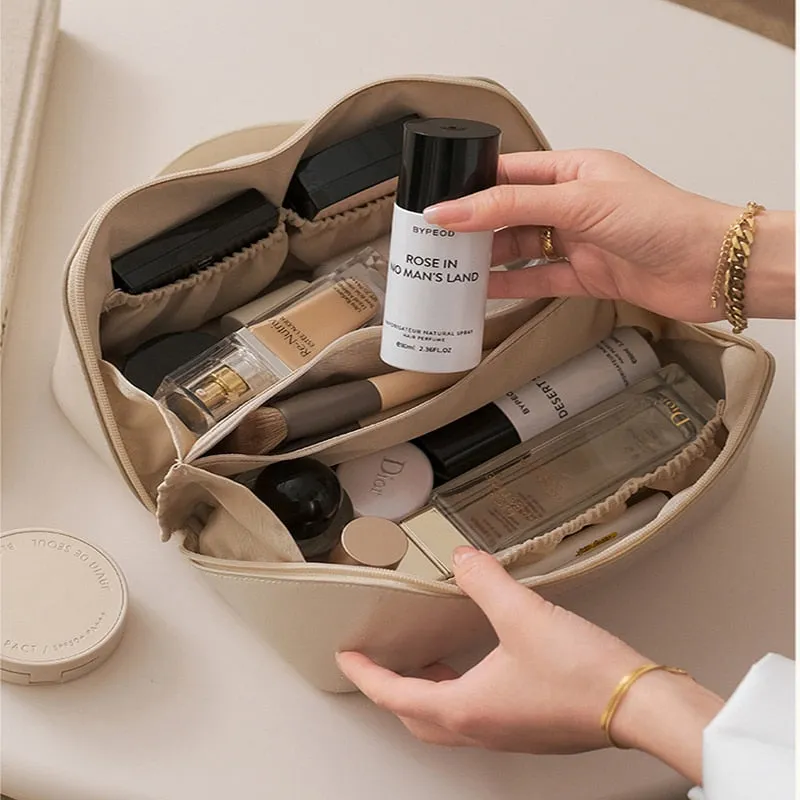Comfortable Ladies Spacious Pu Leather Travel Cosmetic Bag