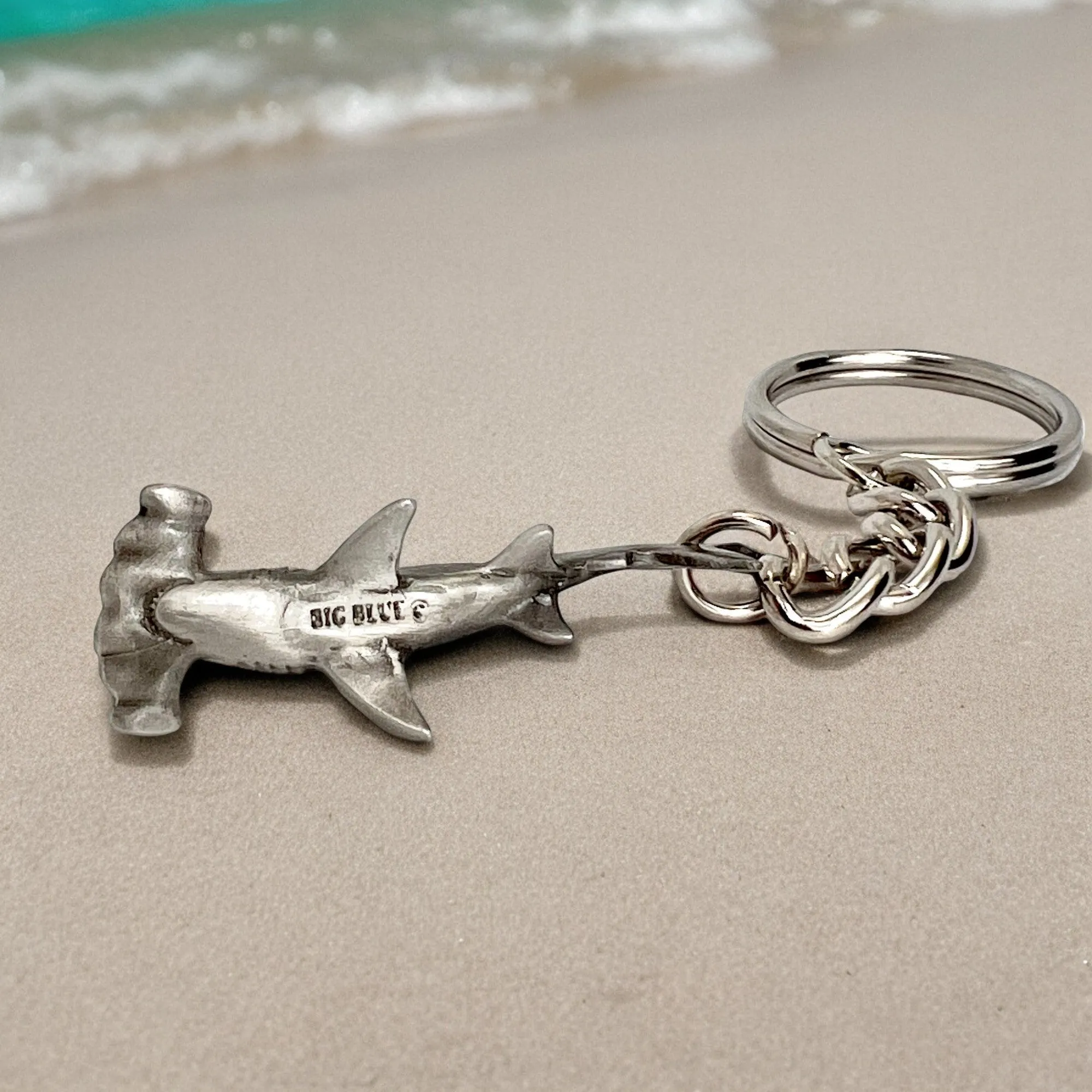Hammerhead Shark Keychain for Men and Women- Hammerhead Shark Charm, Gifts for Shark Lovers,  Realistic Shark Key Fob, Sea Life Keychain, Scuba Gifts