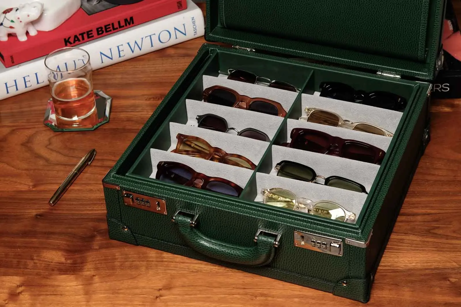 Large Collectors Briefcase - Hunter Green