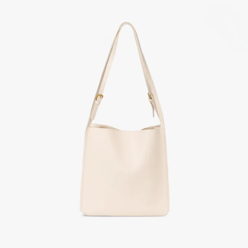 NUEVA BAG | ELEGANT POCKETS